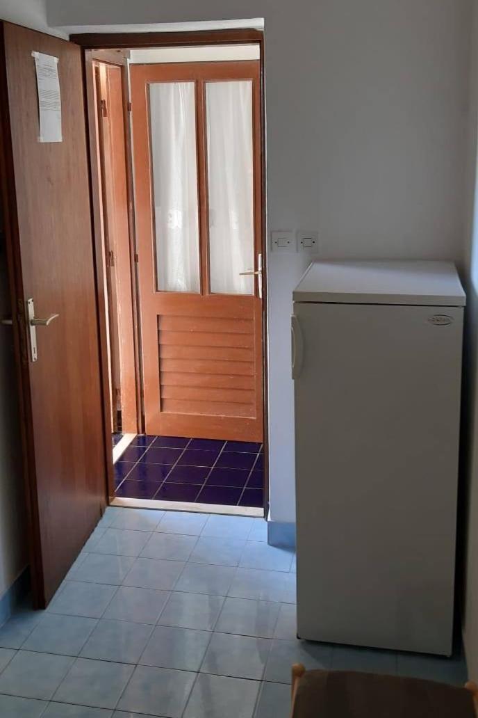 Apartments By The Sea Kabli, Peljesac - 10225 Brijesta Oda fotoğraf