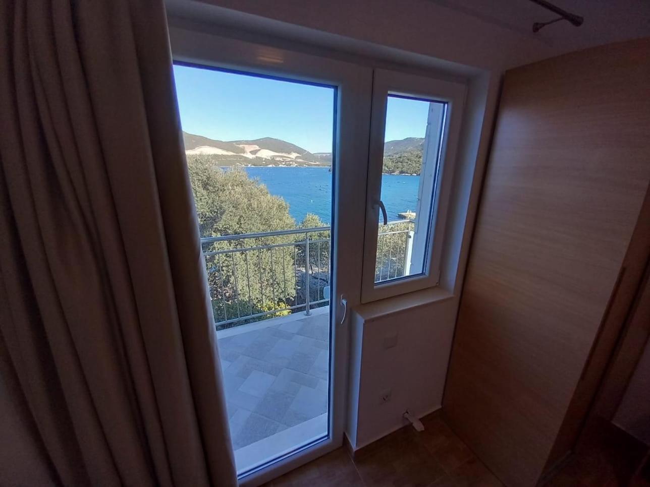 Apartments By The Sea Kabli, Peljesac - 10225 Brijesta Dış mekan fotoğraf