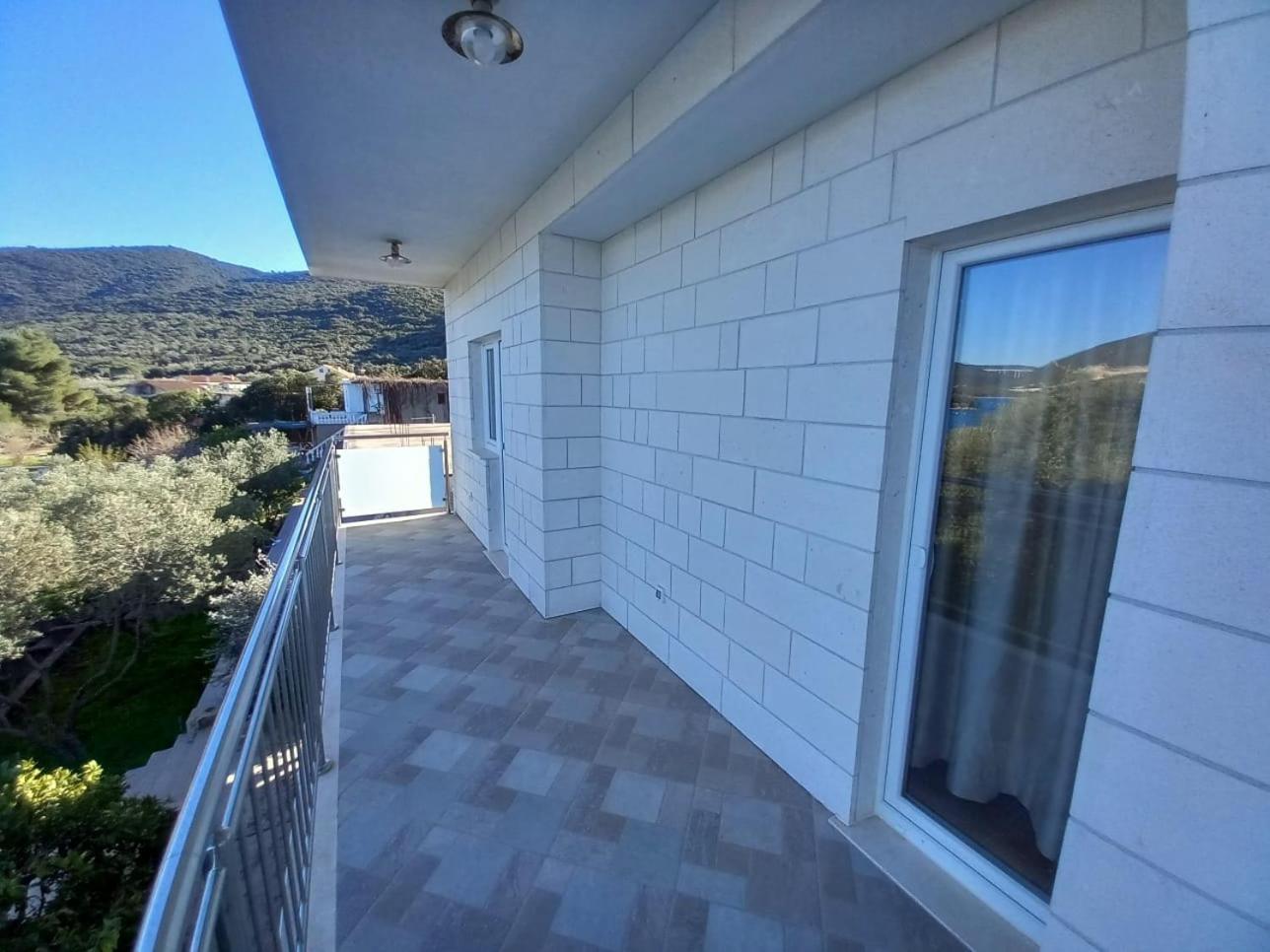 Apartments By The Sea Kabli, Peljesac - 10225 Brijesta Dış mekan fotoğraf